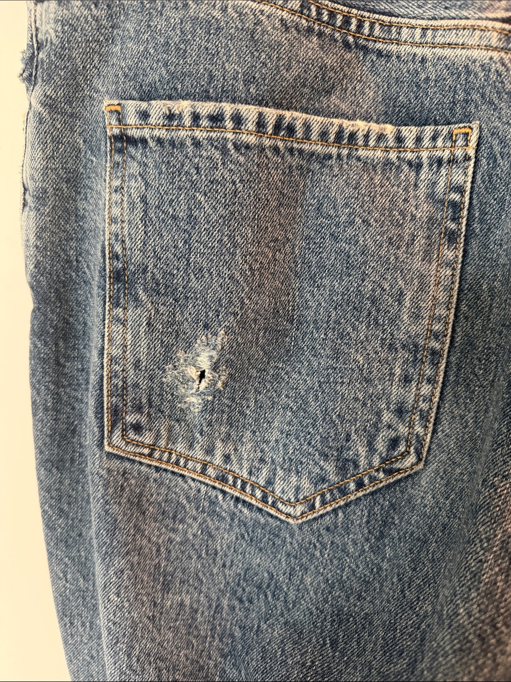 Agolde Riley High Rise Crop Jeans - Picture 6 of 11